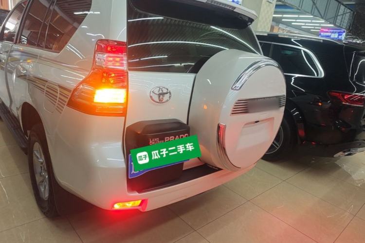 Used Toyota Prado 2016 2.7L Automatic Luxury Edition Rear