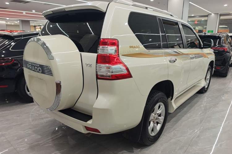 Used Toyota Prado 2016 2700 TX 7-Seater Middle East Version Rear Right 45 Deg