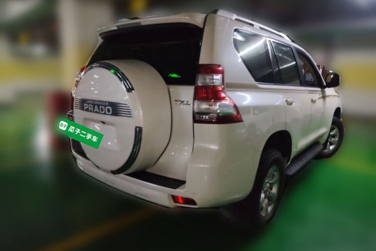 Used Toyota Prado 2016 2700 TX 7-Seater Middle East Version Rear Right 45 Deg