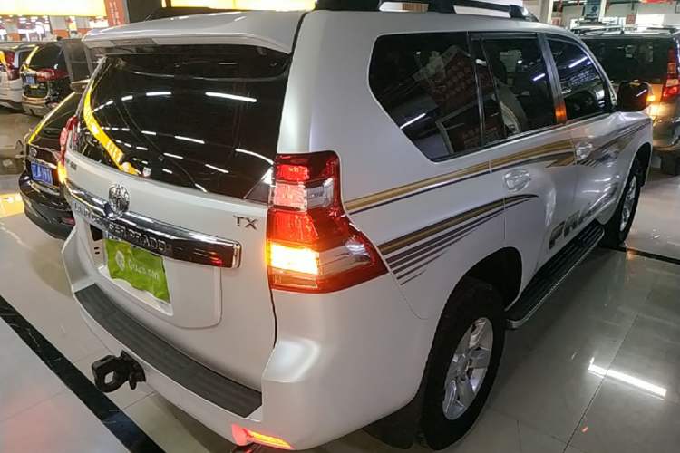 Used Toyota Prado 2016 2.7L Automatic Standard Edition Rear Right 45 Deg