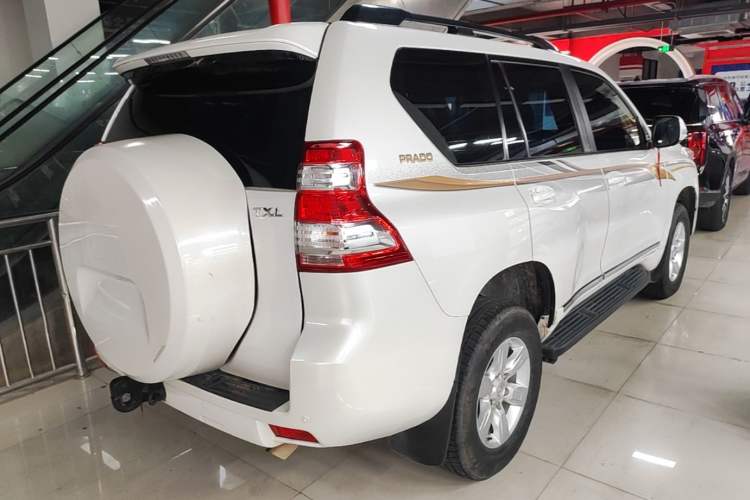 Used Toyota Prado 2016 2.7L Automatic Standard Edition Rear Right 45 Deg