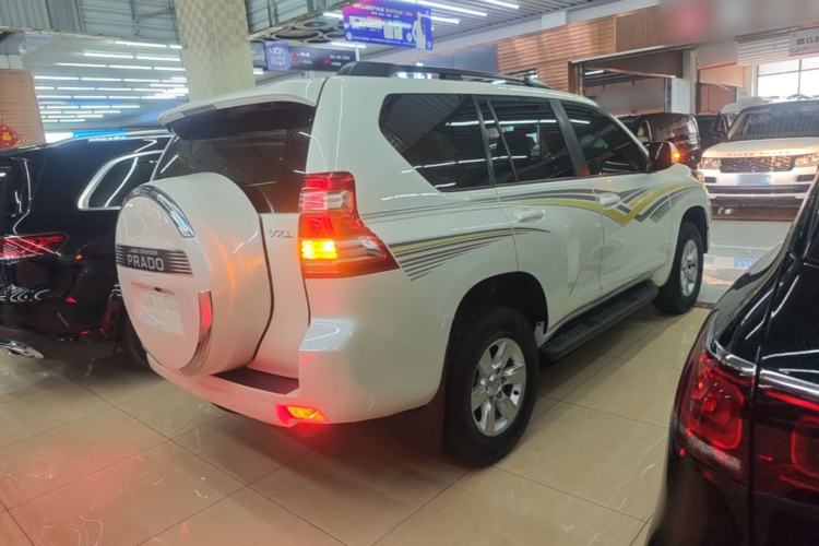Used Toyota Prado 2016 2.7L Automatic Luxury Edition Rear Right 45 Deg