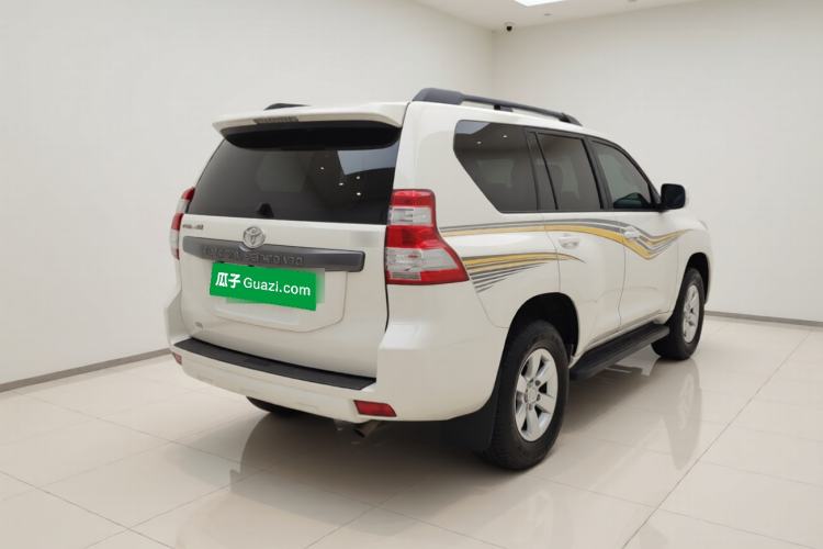 Used Toyota Prado 2016 2.7L Automatic Luxury Edition Rear Right 45 Deg