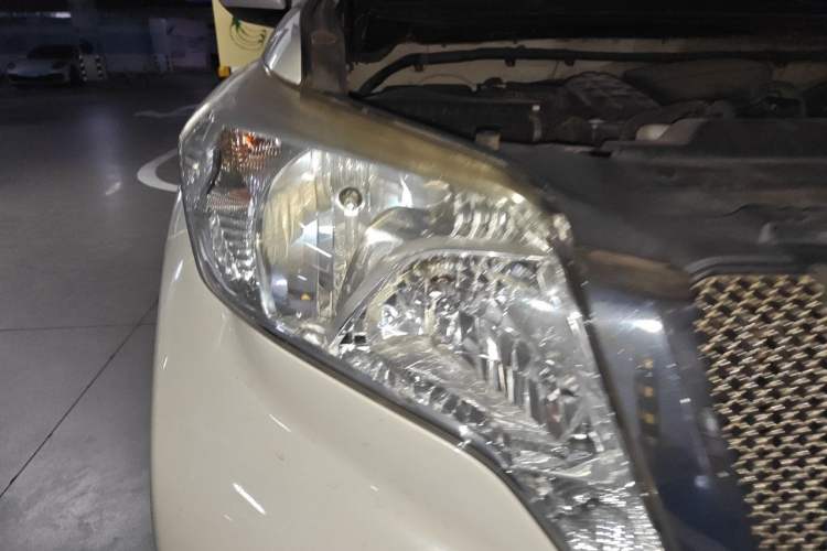 Used Toyota Prado 2016 2.7L Automatic Standard Edition Right Front Headlight