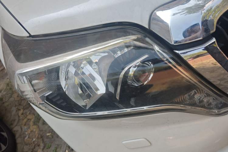 Used Toyota Prado 2016 3.5L Automatic TX-L NAVI Right Front Headlight