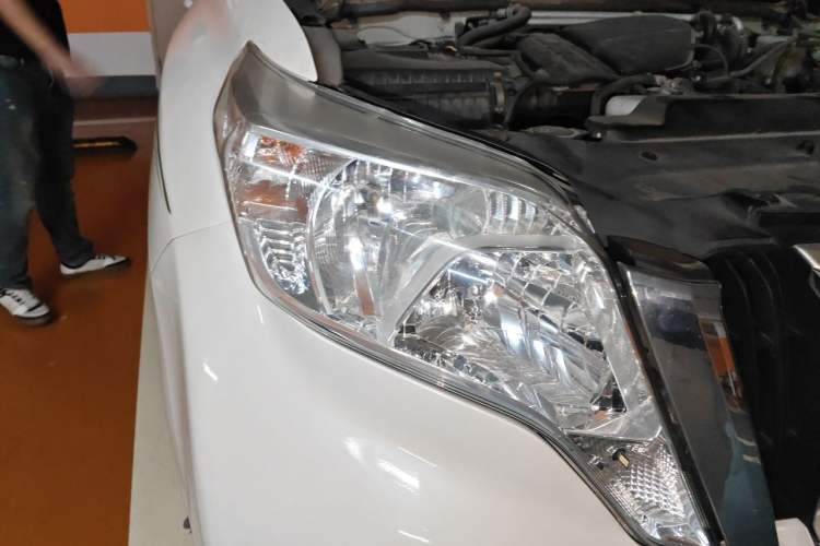 Used Toyota Prado 2016 2700 TX Base Edition Right Front Headlight