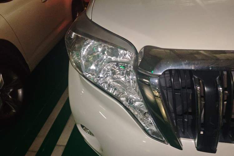 Used Toyota Prado 2016 2.7L Automatic Standard Edition Right Front Headlight