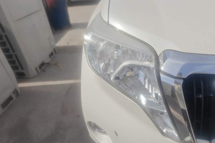 Used Toyota Prado 2016 2.7L Automatic Standard Edition Right Front Headlight