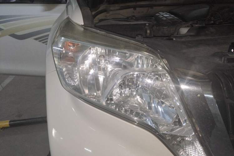 Used Toyota Prado 2016 2.7L Automatic Standard Edition Right Front Headlight