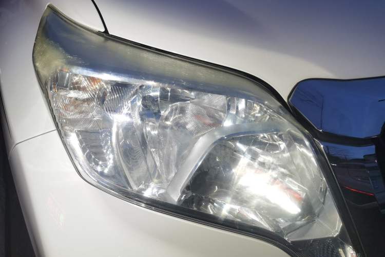 Used Toyota Prado 2016 2.7L Automatic Standard Edition Right Front Headlight