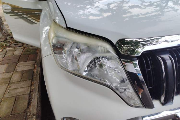 Used Toyota Prado 2016 2.7L Automatic Standard Edition Right Front Headlight