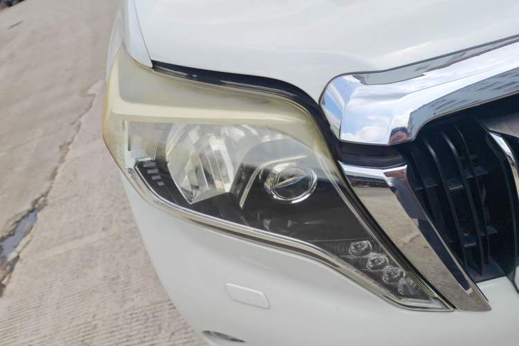 Used Toyota Prado 2016 3.5L Automatic TX-L Right Front Headlight