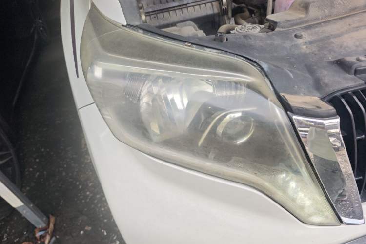Used Toyota Prado 2016 2.7L Automatic Standard Edition Right Front Headlight
