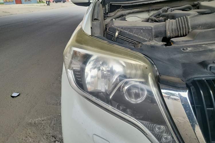 Used Toyota Prado 2016 3.5L Automatic TX-L NAVI Right Front Headlight