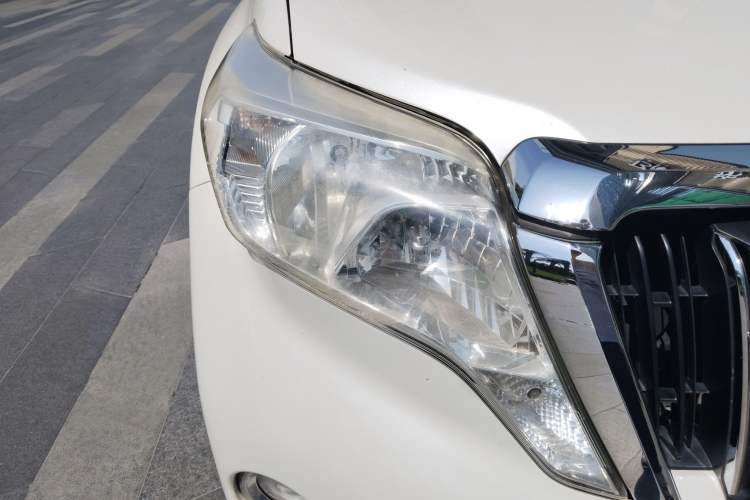 Used Toyota Prado 2016 2.7L Automatic Standard Edition Right Front Headlight