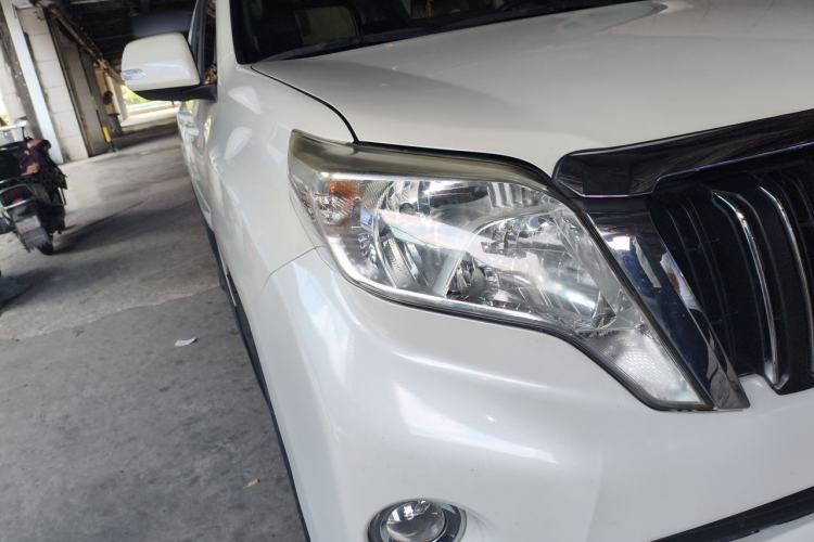 Used Toyota Prado 2016 2.7L Automatic Standard Edition Right Front Headlight