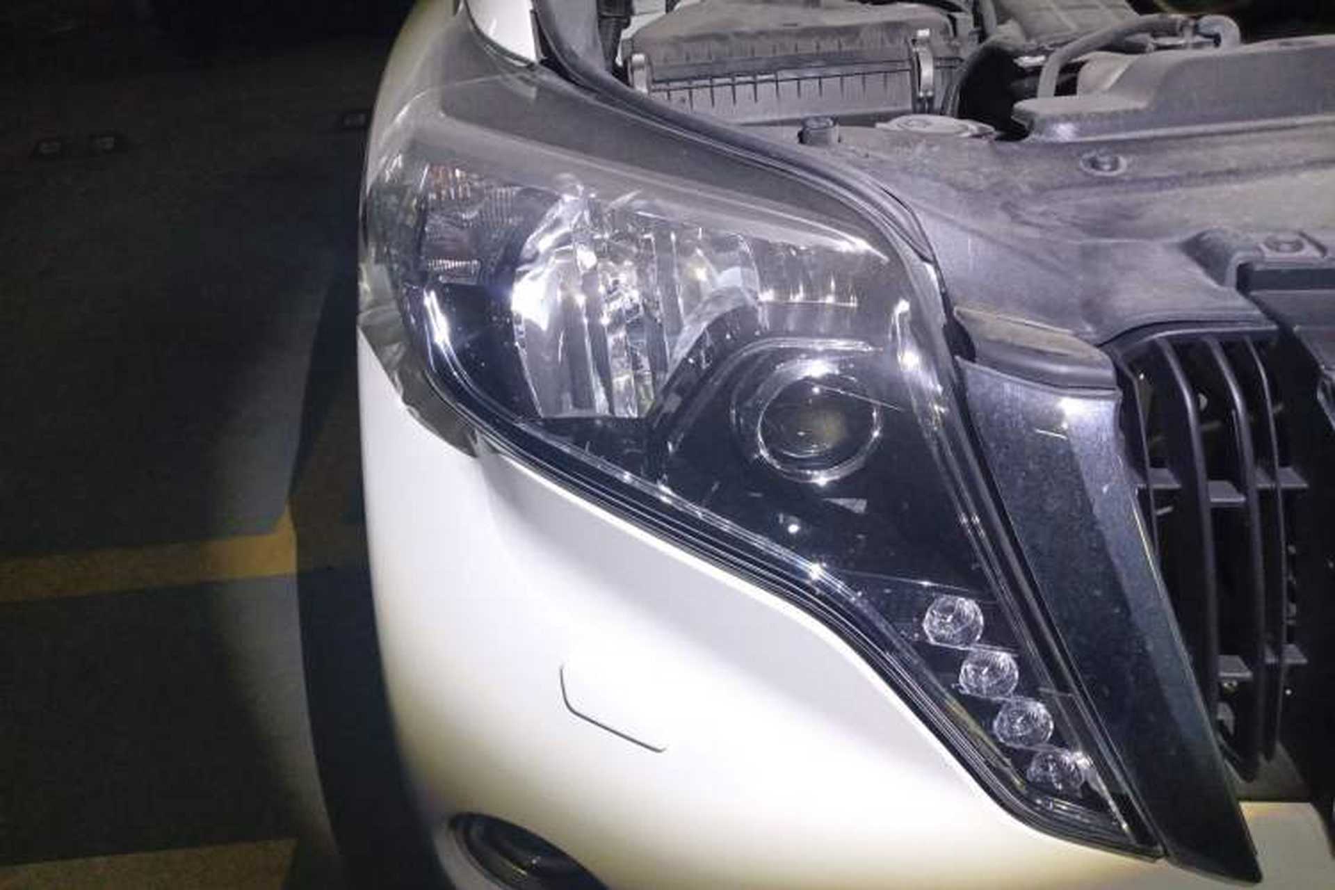 Used Toyota Prado  Right Front Headlight