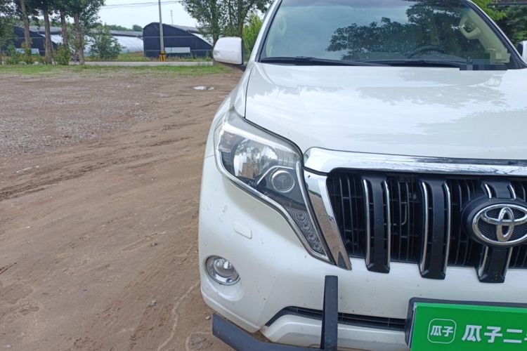 Used Toyota Prado 2016 2.7L Automatic Luxury Edition Right Front Headlight