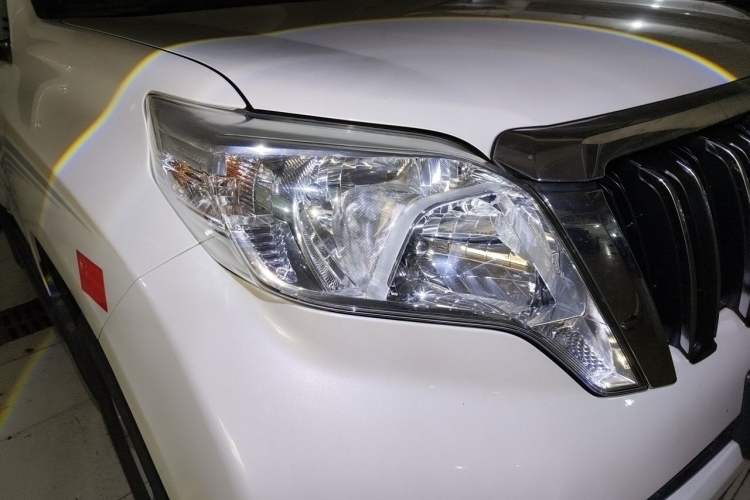 Used Toyota Prado 2016 2.7L Automatic Standard Edition Right Front Headlight