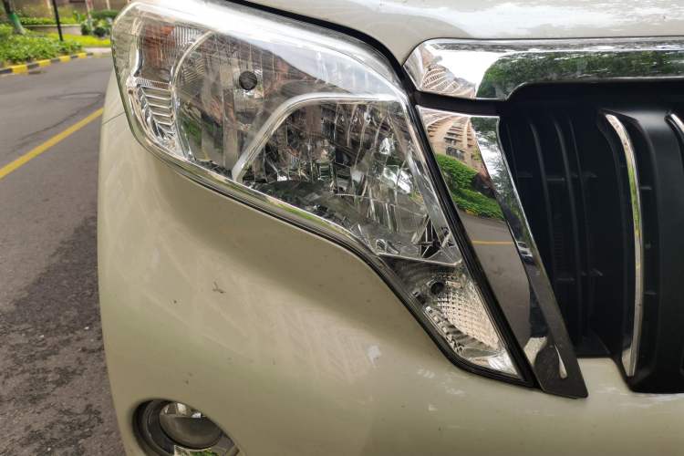 Used Toyota Prado 2016 2.7L Automatic Standard Edition Right Front Headlight