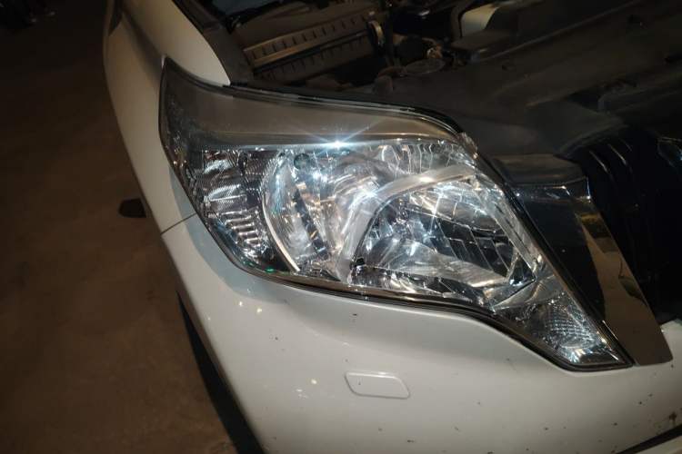 Used Toyota Prado 2016 2.7L Automatic Standard Edition Right Front Headlight