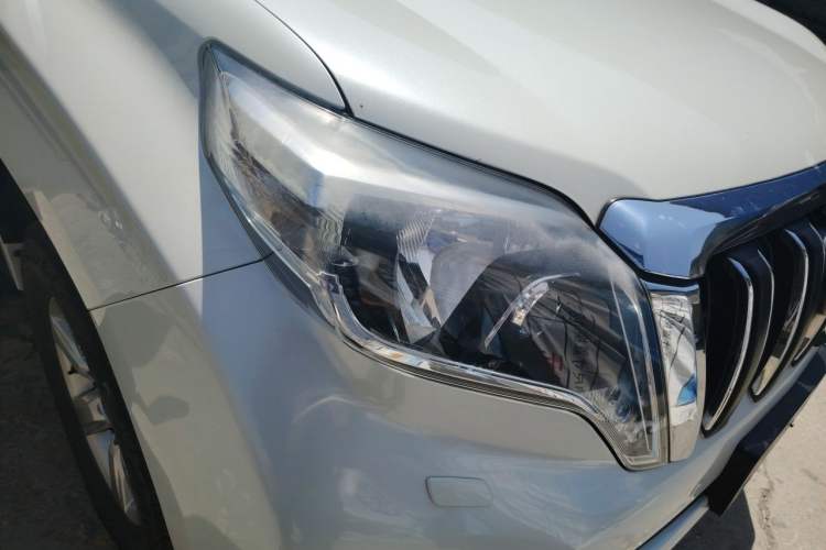 Used Toyota Prado 2016 3.5L Automatic TX-L Right Front Headlight