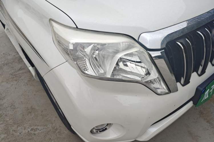 Used Toyota Prado 2016 2.7L Automatic Standard Edition Right Front Headlight