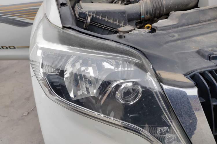 Used Toyota Prado 2016 3.5L Automatic TX-L NAVI Right Front Headlight