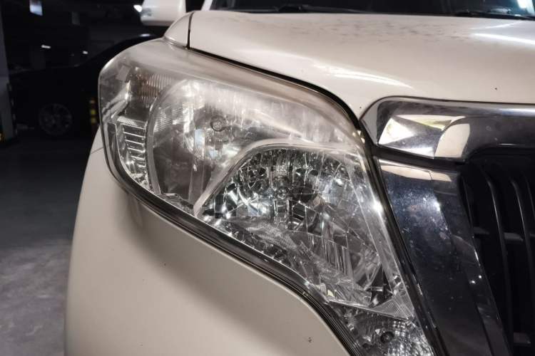 Used Toyota Prado 2016 2.7L Automatic Standard Edition Right Front Headlight