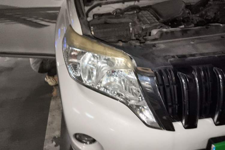 Used Toyota Prado 2016 2.7L Automatic Standard Edition Right Front Headlight