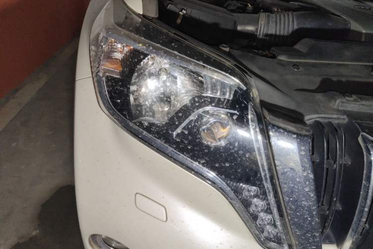Used Toyota Prado 2016 3.5L Automatic TX-L Right Front Headlight