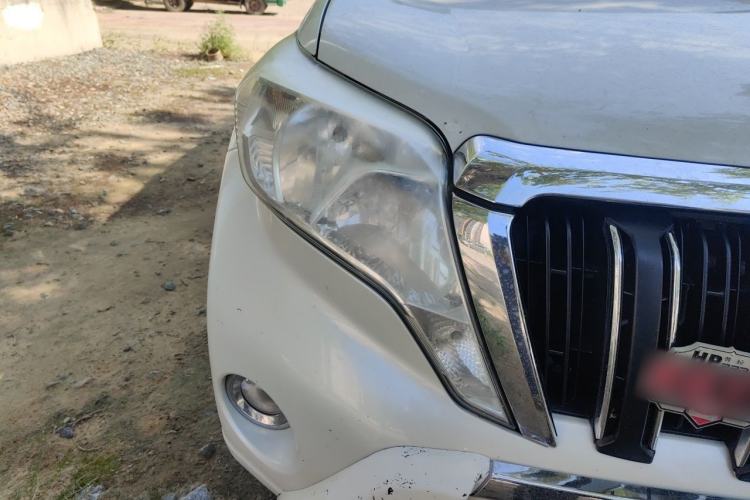Used Toyota Prado 2016 2.7L Automatic Standard Edition Right Front Headlight
