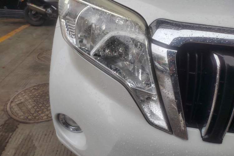 Used Toyota Prado 2016 2.7L Automatic Standard Edition Right Front Headlight