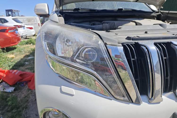 Used Toyota Prado 2016 3.5L Automatic TX-L Right Front Headlight