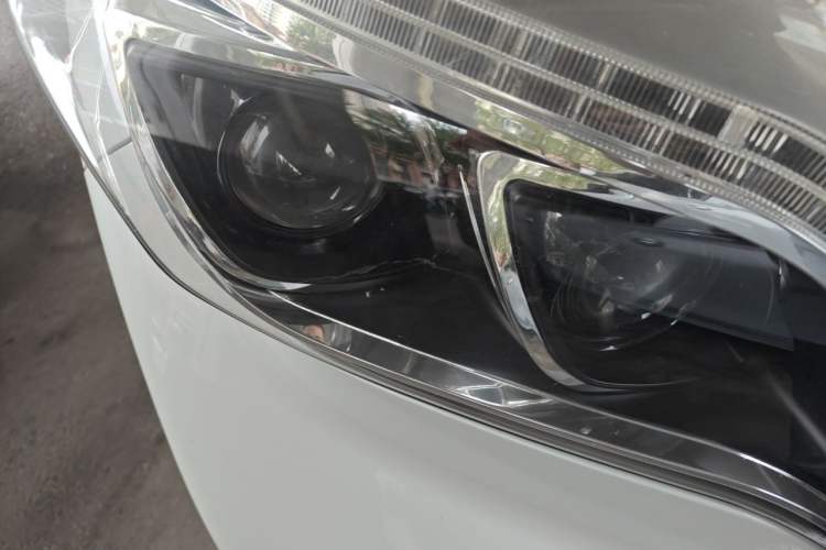 Used Toyota Prado 2016 2.7L Automatic Standard Edition Right Front Headlight