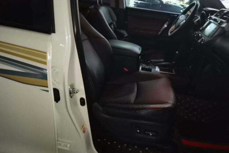 Used Toyota Prado 2016 2.7L Automatic Standard Edition Right Front Seat