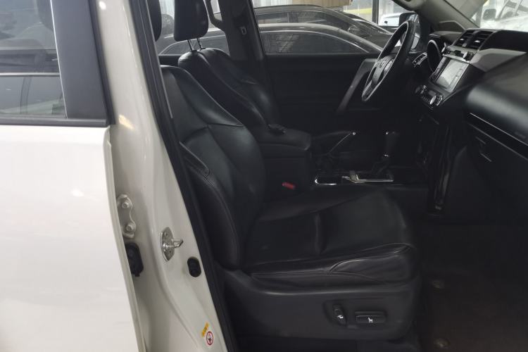 Used Toyota Prado 2016 2.7L Automatic Standard Edition Right Front Seat
