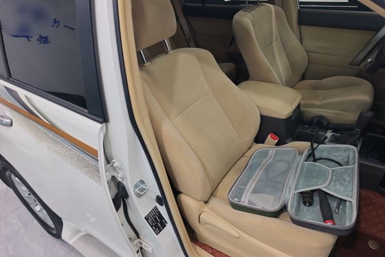 Used Toyota Prado 2016 2700 TX 7-Seater Middle East Version Right Front Seat