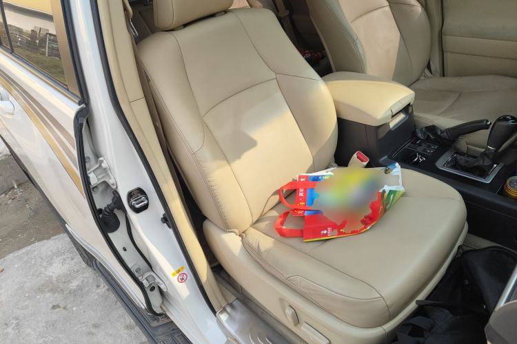 Used Toyota Prado 2016 2.7L Automatic Standard Edition Right Front Seat