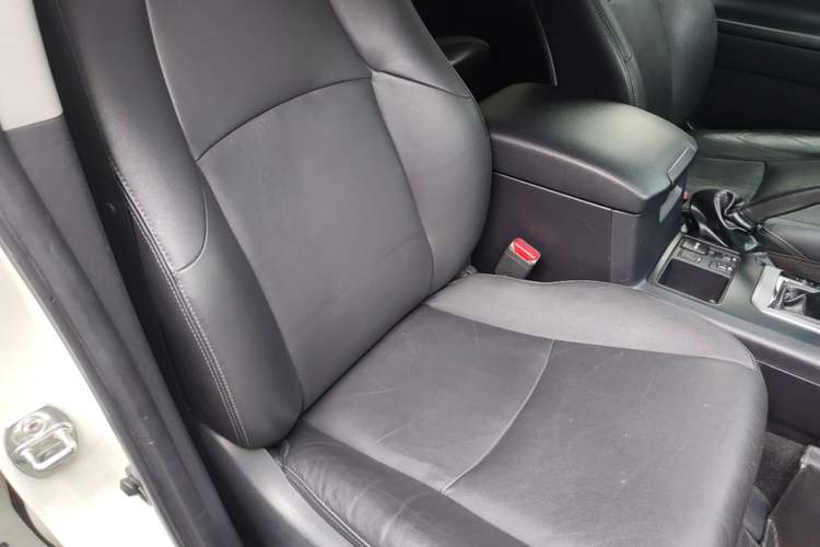 Used Toyota Prado 2016 3.5L Automatic TX-L Right Front Seat