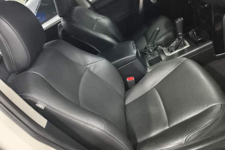 Used Toyota Prado 2016 2.7L Automatic Standard Edition Right Front Seat