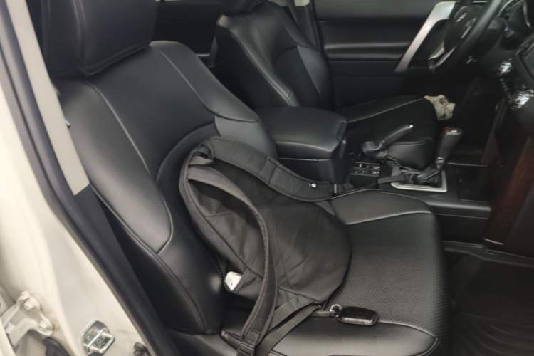 Used Toyota Prado 2016 3.5L Automatic TX-L Right Front Seat