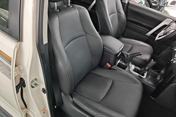 Used Toyota Prado 2016 2.7L Automatic Standard Edition Right Front Seat