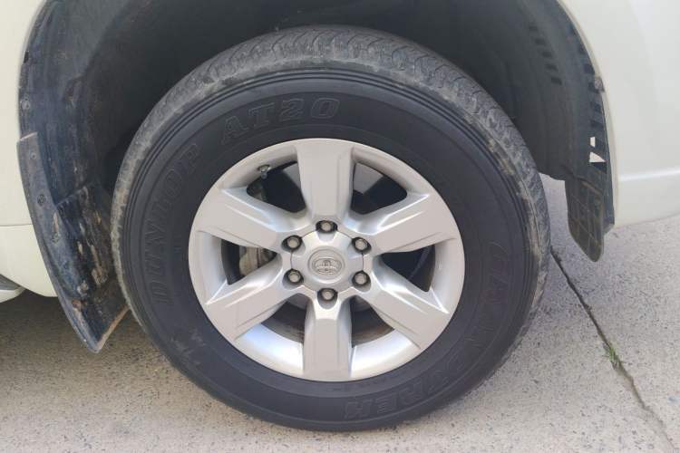Used Toyota Prado 2016 3.5L Automatic TX-L Right Front Wheel Hub