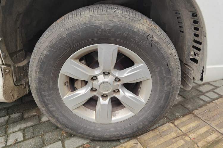 Used Toyota Prado 2016 2700 TX 7-Seater Middle East Version Right Front Wheel Hub