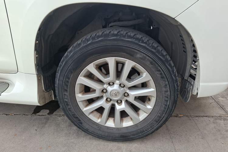 Used Toyota Prado 2016 2700 Middle East Version Right Front Wheel Hub