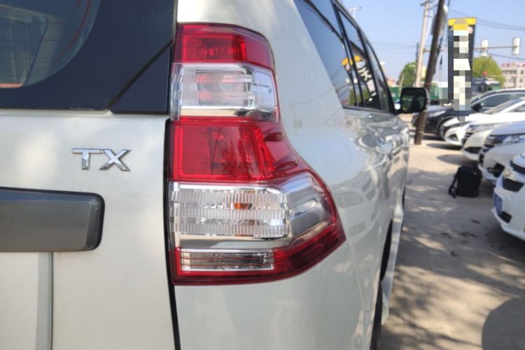 Used Toyota Prado 2016 2.7L Automatic Standard Edition Right Rear Taillight