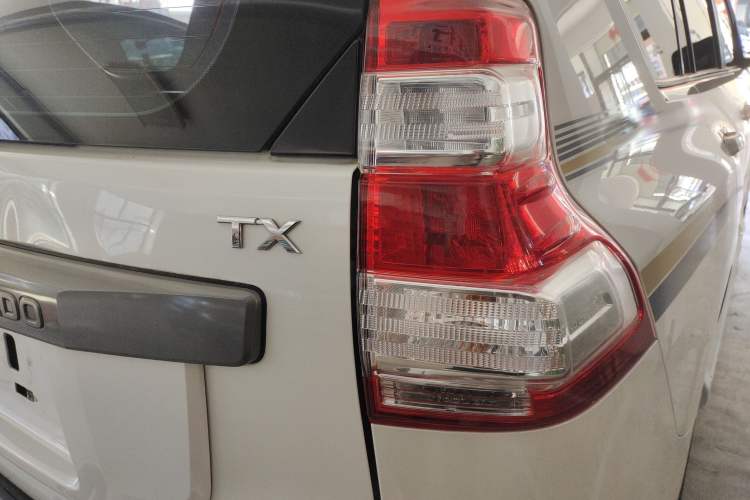 Used Toyota Prado 2016 2.7L Automatic Standard Edition Right Rear Taillight
