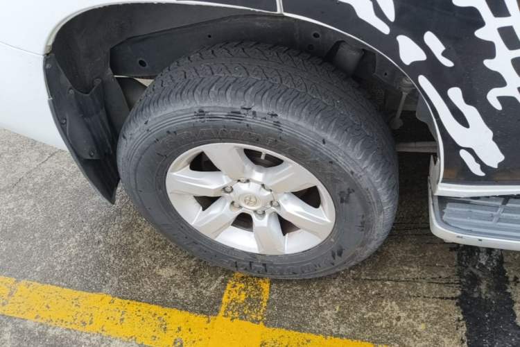 Used Toyota Prado 2016 3.5L Automatic TX-L Right Rear Wheel Hub