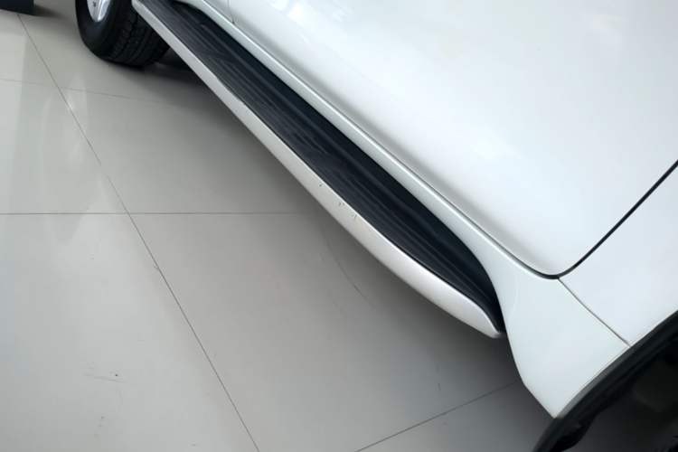 Used Toyota Prado 2016 2.7L Automatic Standard Edition Right Side Sill
